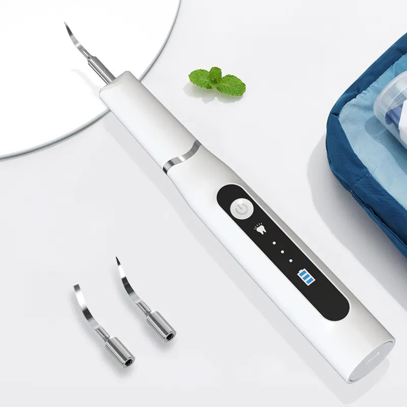 Detergente per denti ad ultrasuoni per scaler dentale elettrico intelligente con luce a LED USB ricaricabile per calcolo dei denti Pulisci le macchie di tartaro per l'igiene della salute orale Nave libera