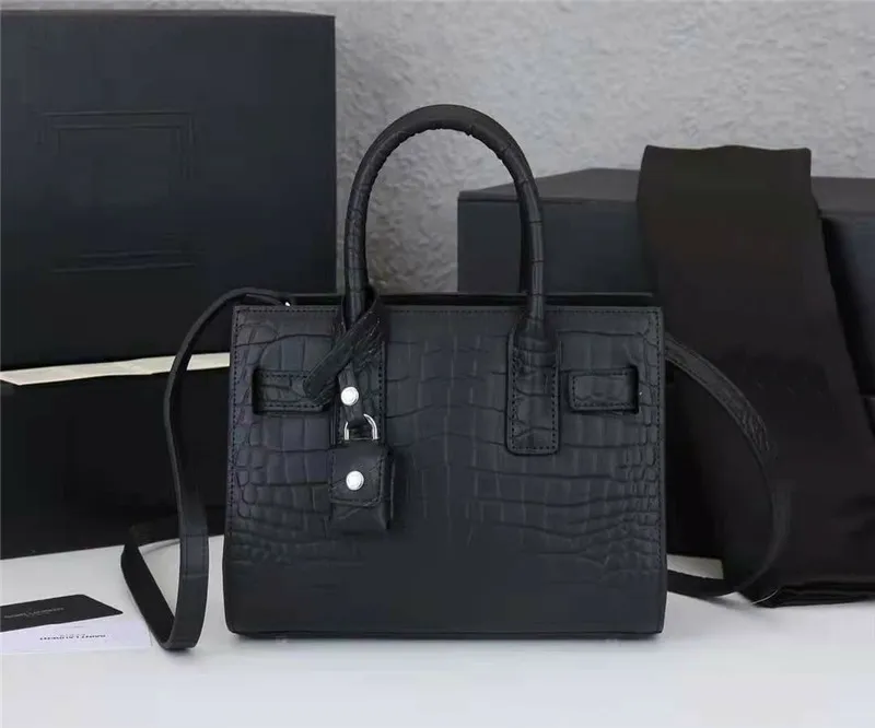 Novelty Unique 3D Lady Face PU Leather Top Handle Satchel