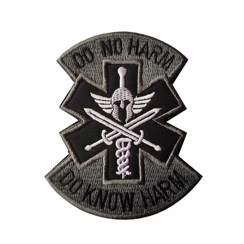 2.95 X 2.95 Inch Skull Medic Patch 3D PVC Rubber Paramedic Medical EMS EMT  MED First Aid Tactical Badges Appliques Patches, Hook Back Fasteners