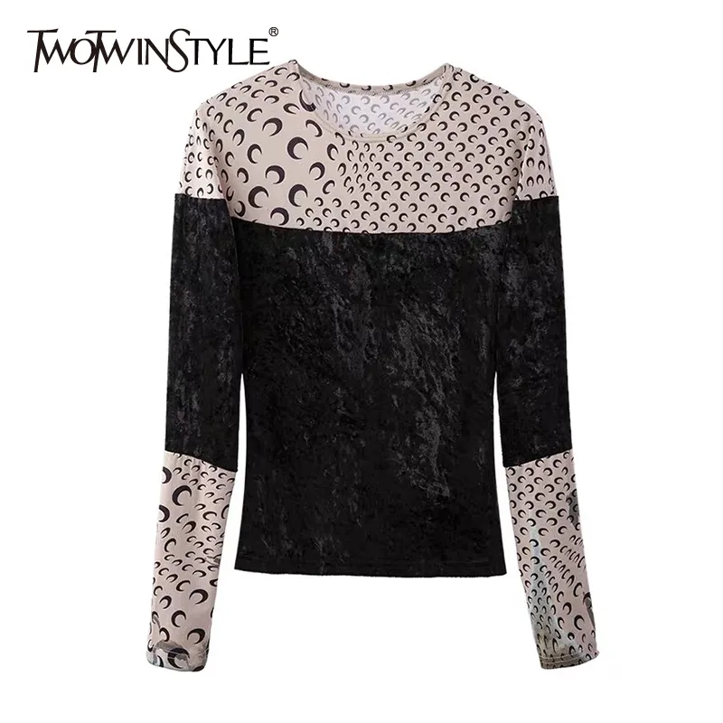 TWOTWINSTYLE Patchwork Stampato Luna T Shirt Per Le Donne O Collo Manica Lunga Sottile Velluto Magliette Abbigliamento Moda Femminile Autunno 210517