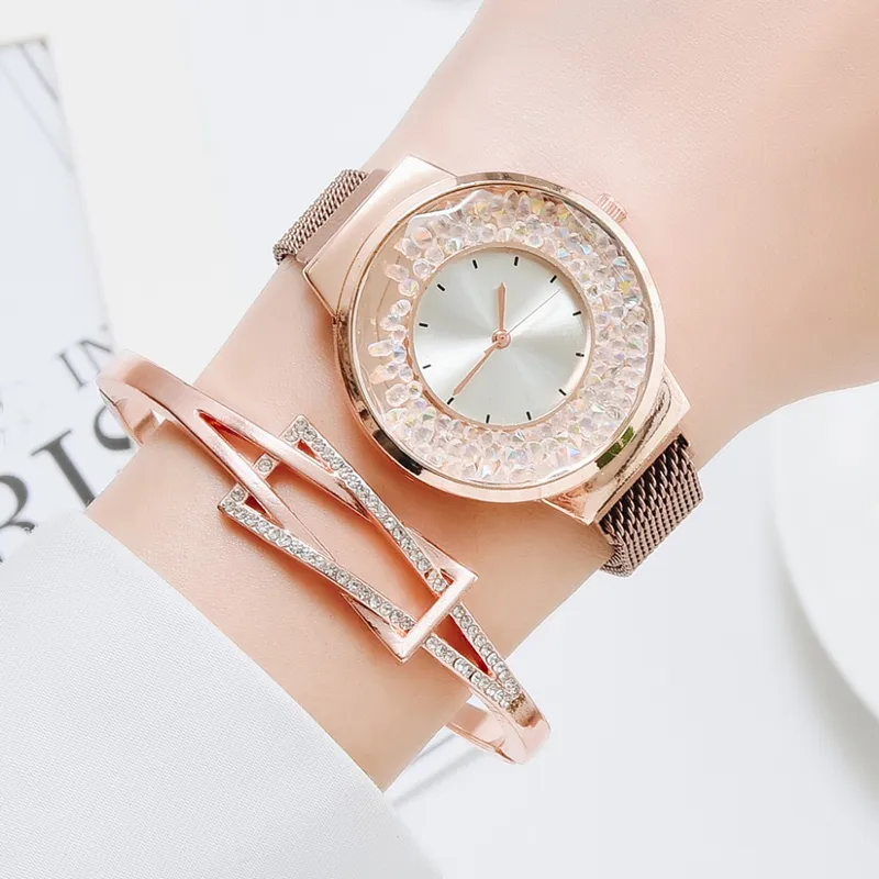 女性腕時計Quartz Watch 29mmファッションモダンな腕時計防水腕時計モントルデラックスギフトカラー22