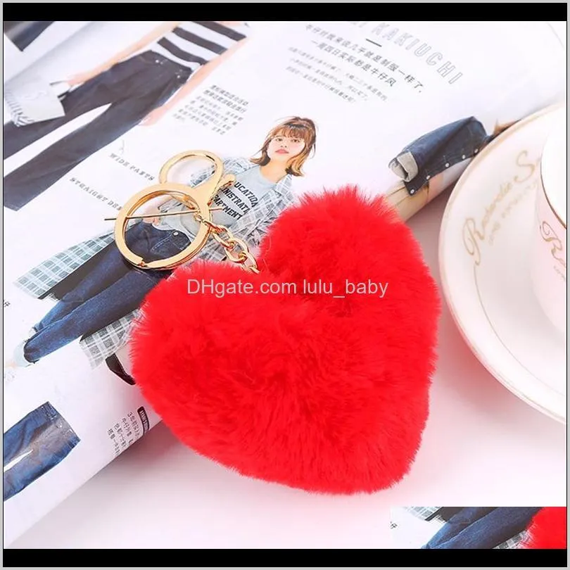 New Arrival Fashion Heart Shape Imitation Rabbit Fur Ball Key Chain Ball Mobile Phone Keychain Car Women Bag Pendant Keychain577 Q2