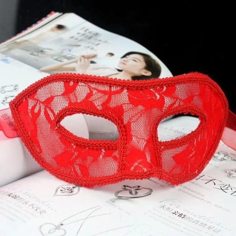Venezianische Masken Für Paare – Spitze & Kunststoff-Masken Für Karneval, Halloween & Mottopartys