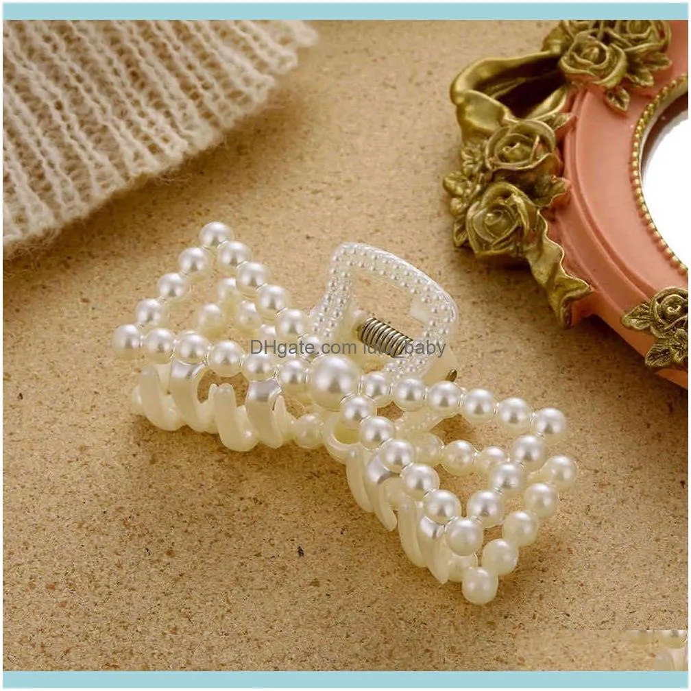 IPARAM Fashion Korean White Hair Accessories Female Heart Butterfly Geometry Big Pearl Headdress Hairpin Jewelry