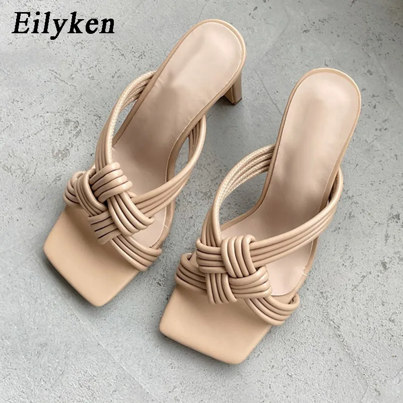 Eiluken 2021 Kapcie Kobiet Nowe Hot Kobiety Splot Slides Heel Rozrywka Lato Outdoor Beach Flip Flop Panie Sandały Agahfoash