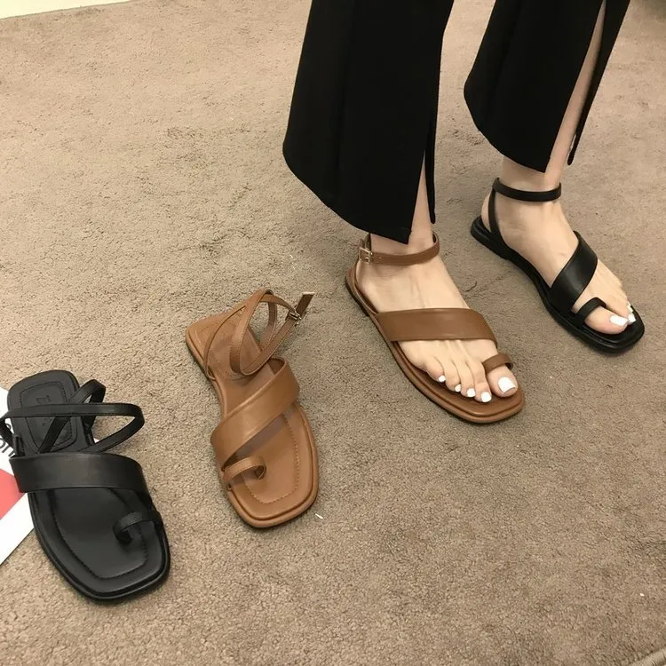 Sandaler band korsar klara klackar platt sommar skor kvinna mjuk kostym kvinnliga beige tvärskor utan mode komfort gladiator r