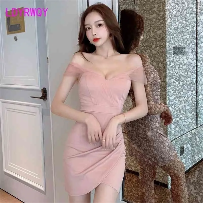 LDYRWQY Sexy mesh stitching a word shoulder nightclub dress temperament slim waist bag hips Office Lady Sheath Solid 210416