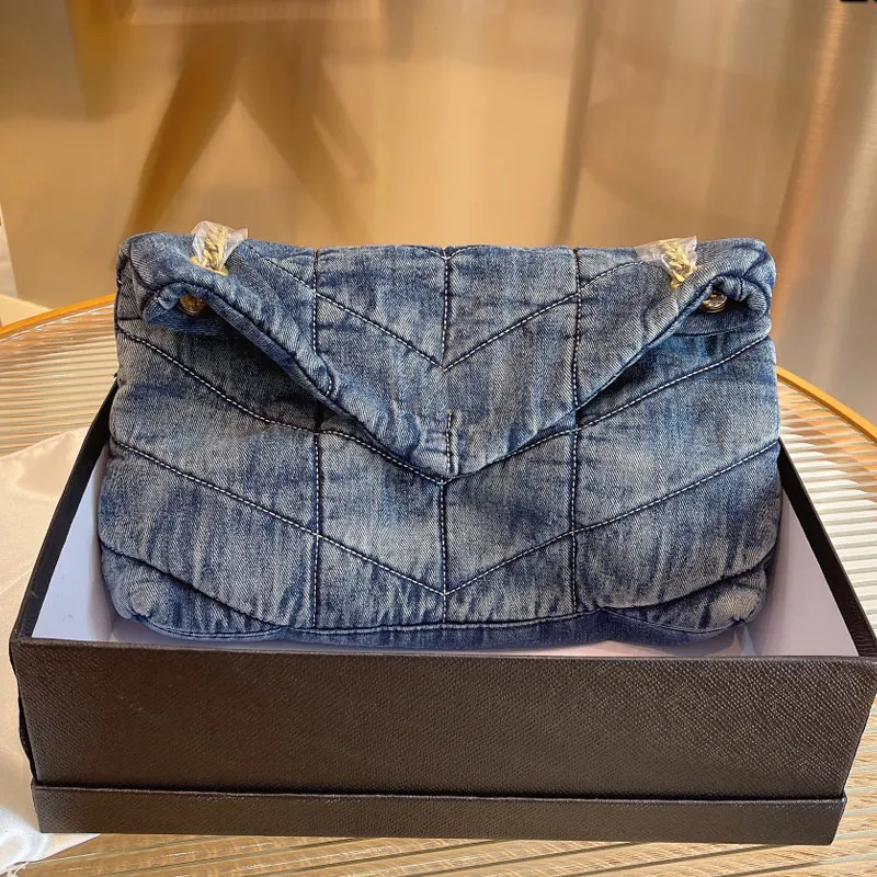 Borsa a tracolla a catena Borsa a tracolla da donna Borsa a tracolla Hasp Denim Blue Gold Hardware Portafoglio a frizione con patta di alta qualità