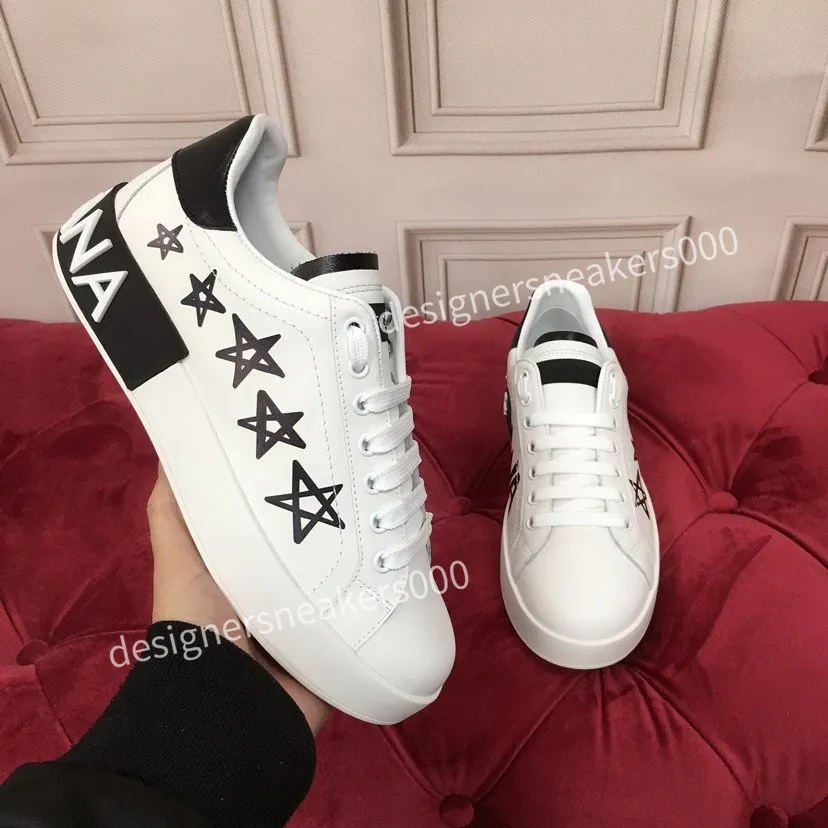 Mężczyźni Paris Triple S Trenerzy Buty Womens 17FW Sneakers Old Data Buty Platforma Czarny White Casual Trener Disties Designer But