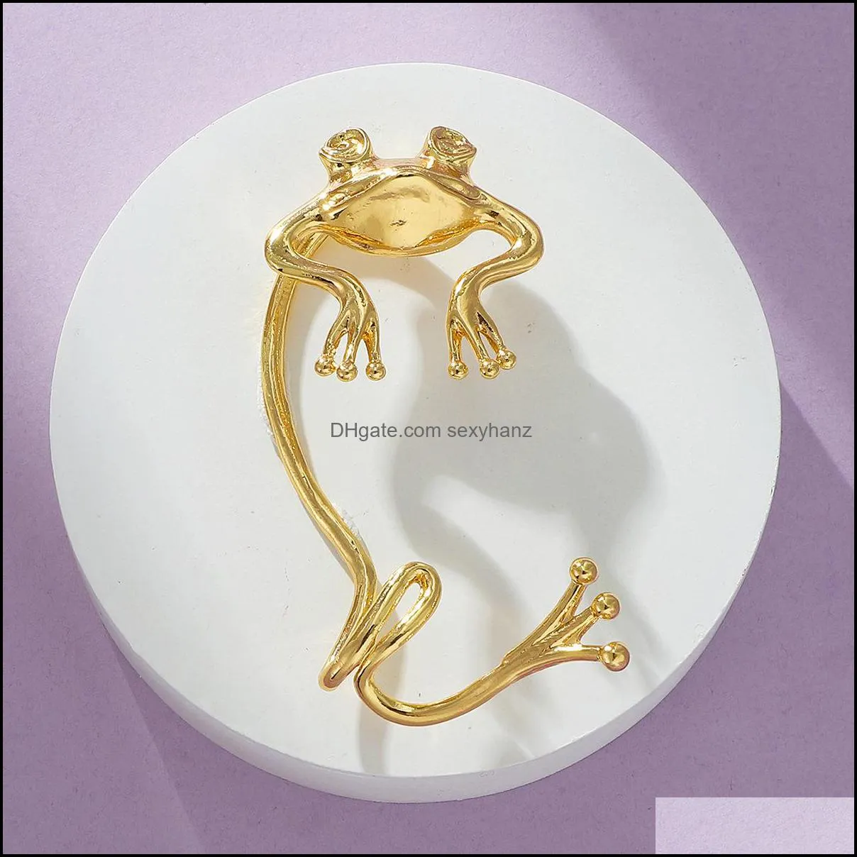 S2648 Fashion Jewelry Retro Metal Frog Ear Clip Animal Ear Hang No Hole Single Piece Earrrings