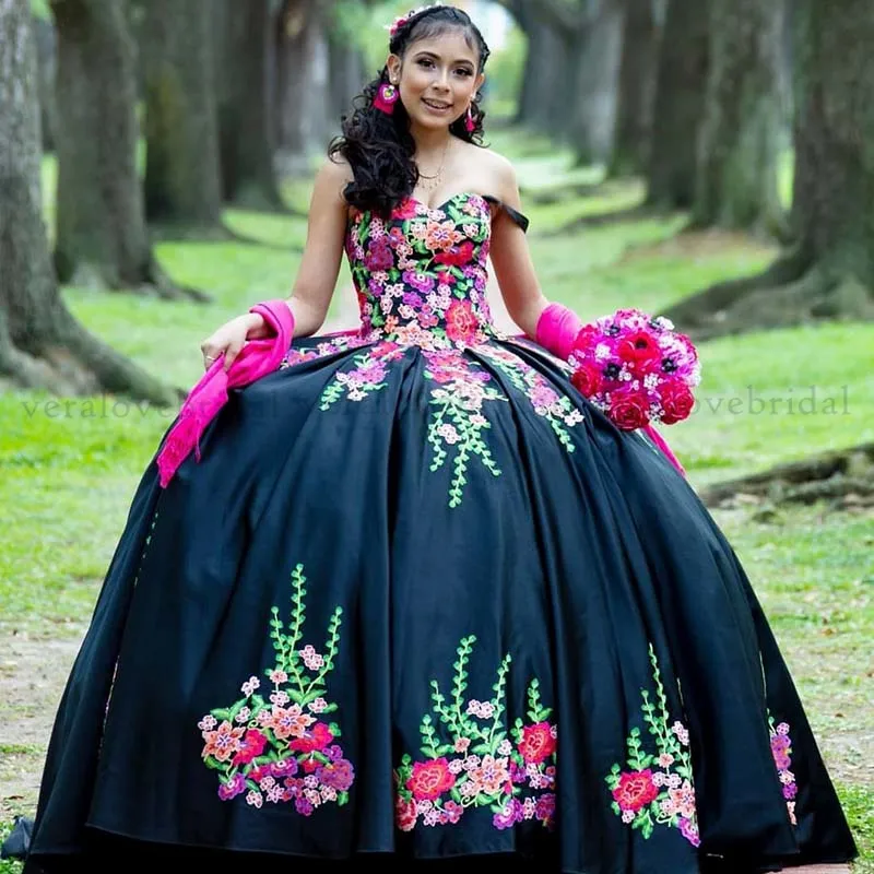 Vestidos de quinceañera Charro con apliques florales con cuentas, ropa de 16 cumpleaños, bata mexicana negra, vestidos de fiesta de princesa para mujer