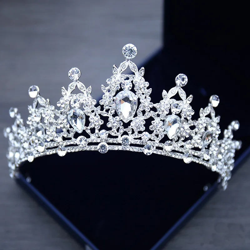 Coiffes de mariage Tiara Crystal Bridal Crown Crown Silver Color Diadem Veil Accessories Head Bijoux