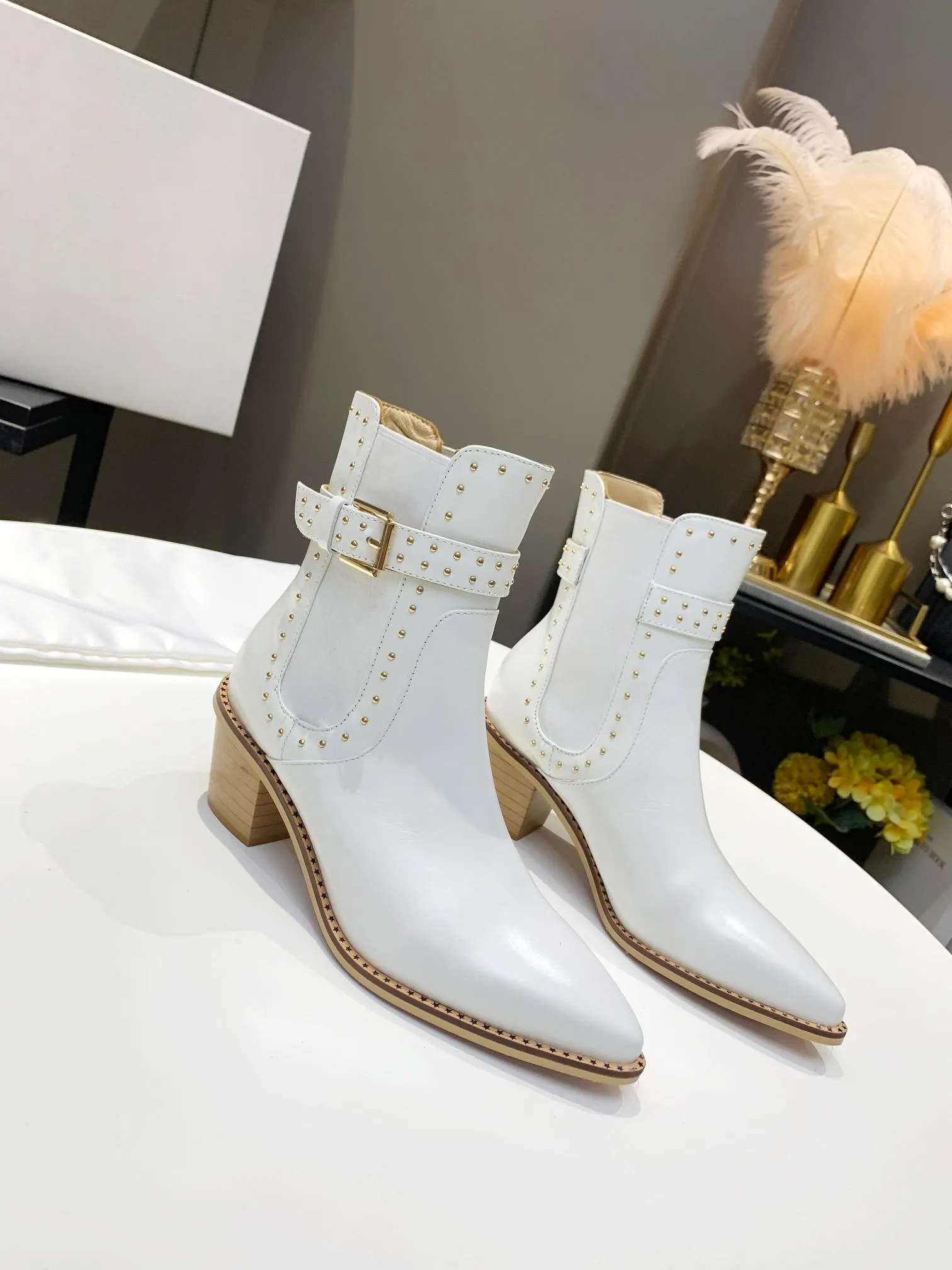 High heeled Fashion rivet boots Autumn winter Coarse heel designer women shoes 100% Soft cowhide womens Zipper luxury Boot leather lady Wedges Heels size 35-41 us4-us10