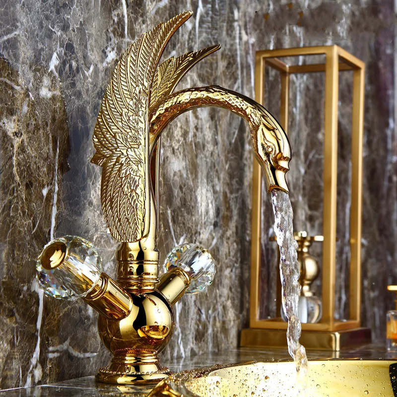 Miscelatore per lavabo da bagno retrò dorato Rubinetto per lavabo in cristallo diffuso Ottone di lusso in oro / cromo Swan Miscelatore per rubinetto da bagno con doppia maniglia montato sul ponte