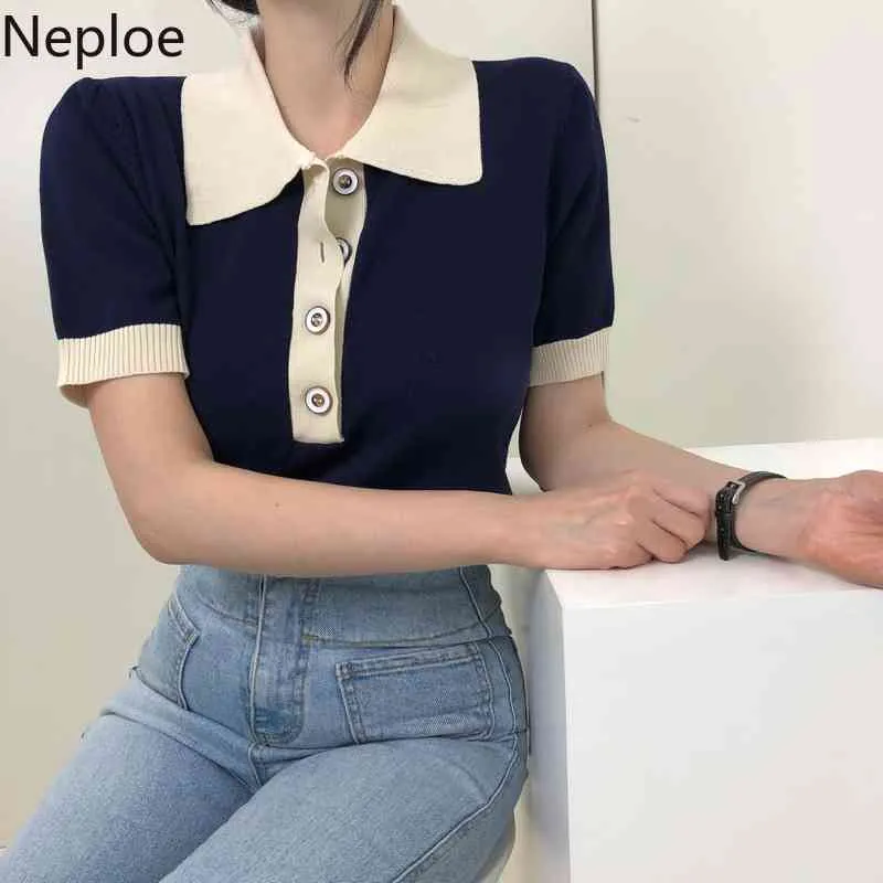 NEPLOE Fashion T Shirt Kobiety w paski z krótkim rękawem Topy Kontrastowe trójniki skręć Kołnierz Dzianiny Koszula Temperament Podstawowa Tee Top 210422