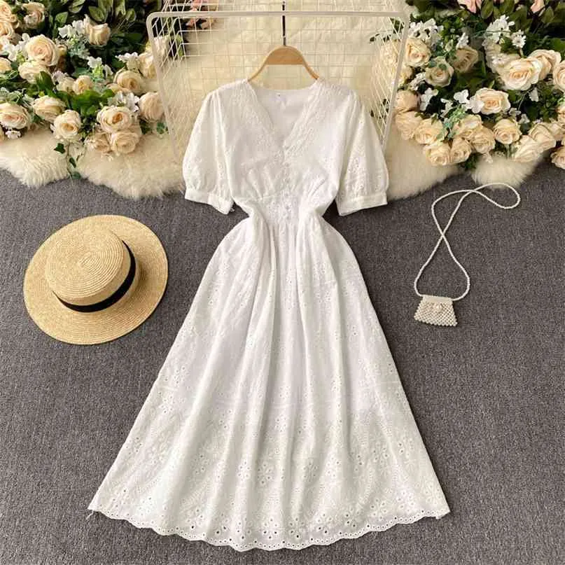 White Embroidered Lace Dress Summer Elegant V-neck Short Sleeve Single Breasted Slim High Waist Vintage Women Korean Robe 210603