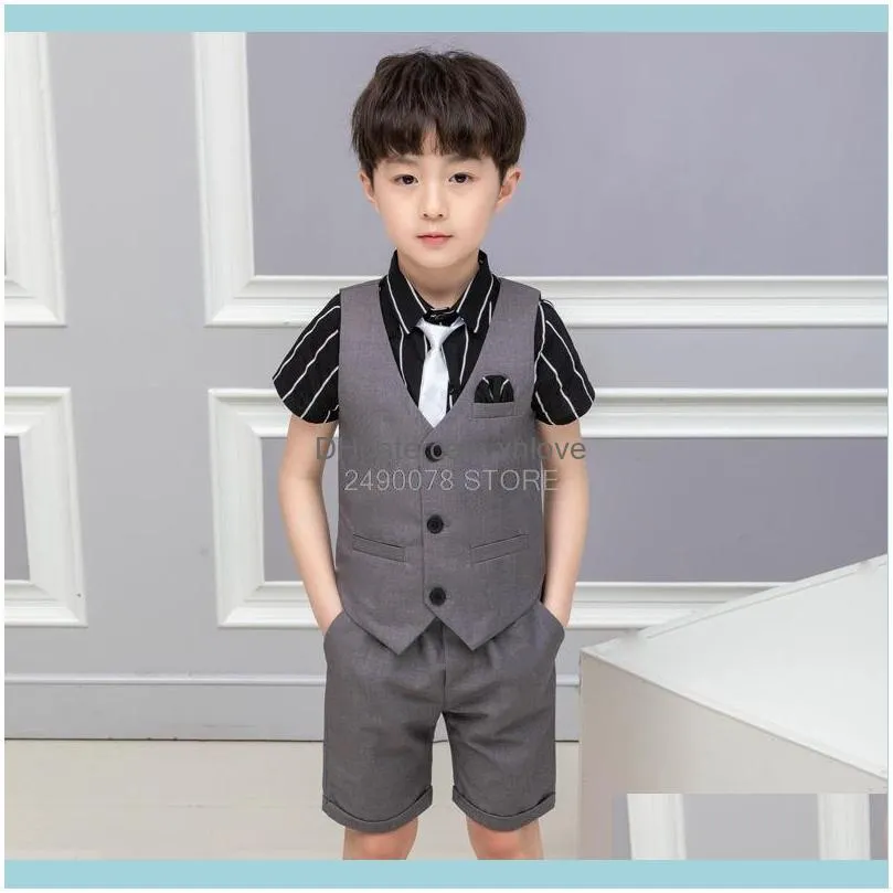 2020 Kids Summer 2pcs Short Sleeve Blazer Shorts Boys Formal Suits ChildrenWedding Clothing Sets Prom Performance Costumes