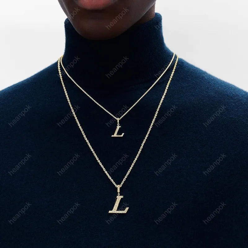 Mens Pendant Necklaces Designer Jewelry Dimond Letters Love Necklace Gold Silver Chain L Necklace For Women Wedding Top Quality 22022403R