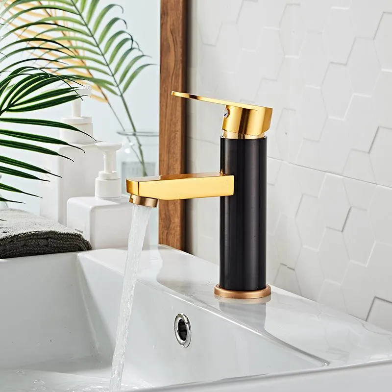 Robinets d'évier de salle de bain robinet montage sur pont cascade vanité vasque éviers mitigeur et eau froide à une poignée or noir