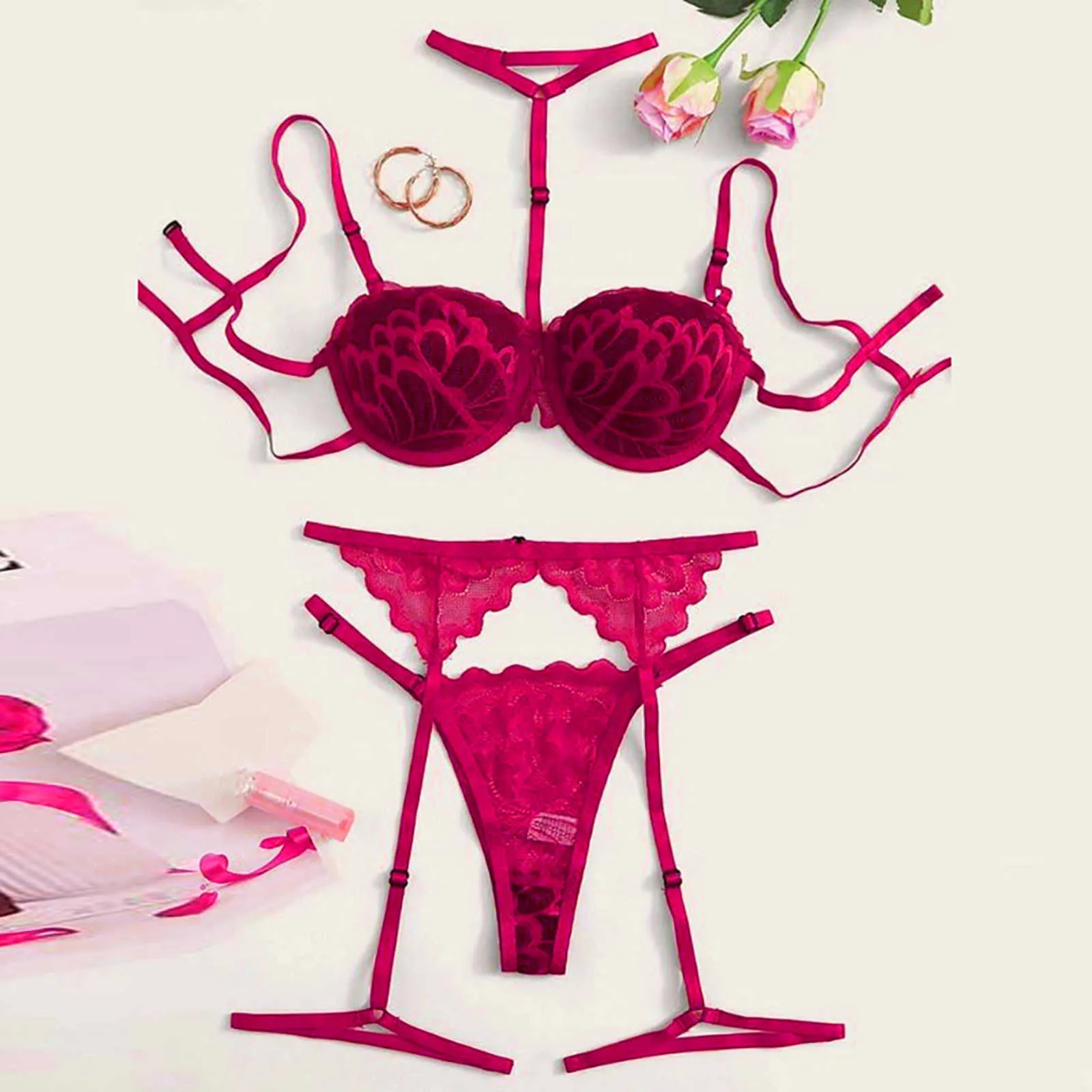 Lingerie di pizzo outlet