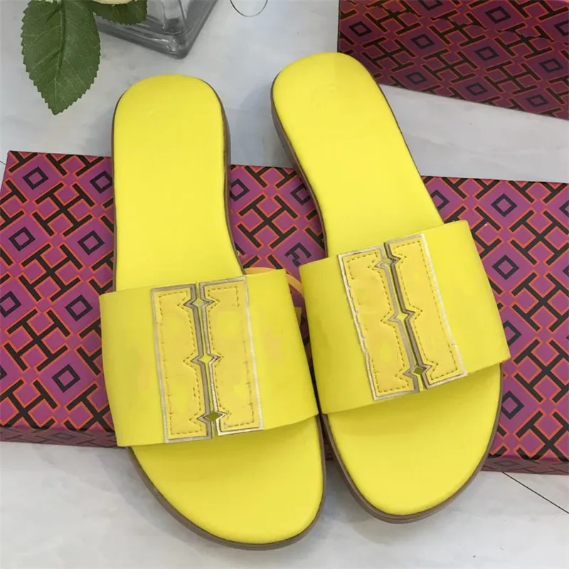 Slide TB Slippers Womens Sandals Designer Luxury Flat Fashion Classic Pattern Low Heel Foam Bubble Black White Beige Rubber Heatshoes Size 35-42