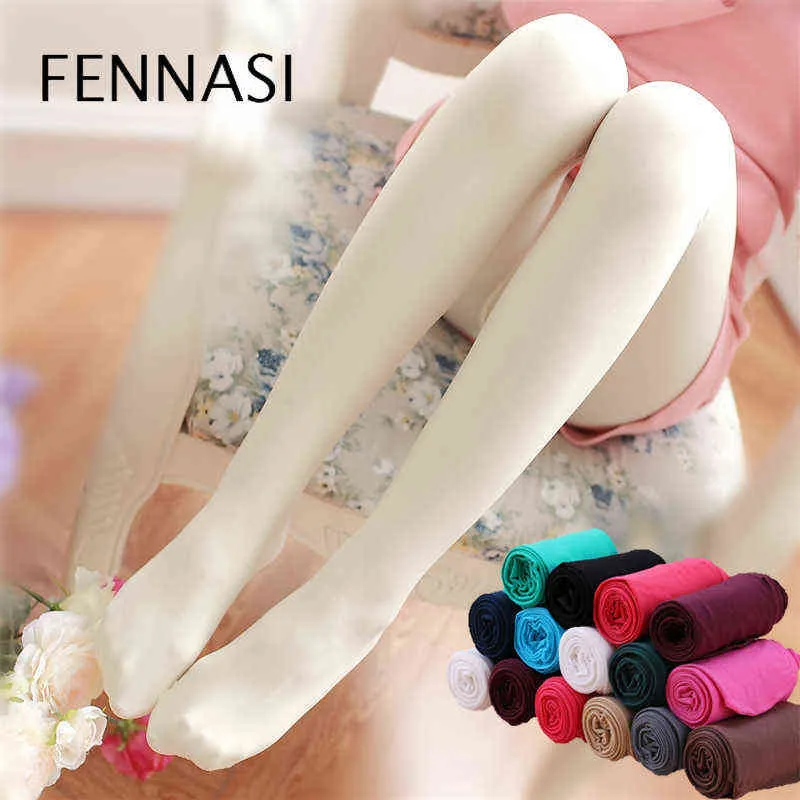 FENNASI Sweet Women Lolita Collant bianchi Donna Kawaii Girl Collant color caramella Nylon Lady Black Sexy Fantasy Collant bianco Y1130