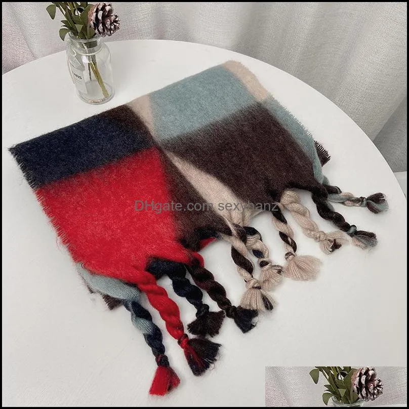 S2632 New Winter Women`s Imitation Cashmere Long Scarf Geometric Gradient Tassels Neck Warm Lady Scarves