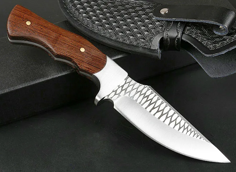 Oferta specjalna Prosty Nóż myśliwski 3CR13MOV Point Satin + Laser Pattern Blade Full Tang Rosewood Uchwyt Noże ze skórzaną osłoną