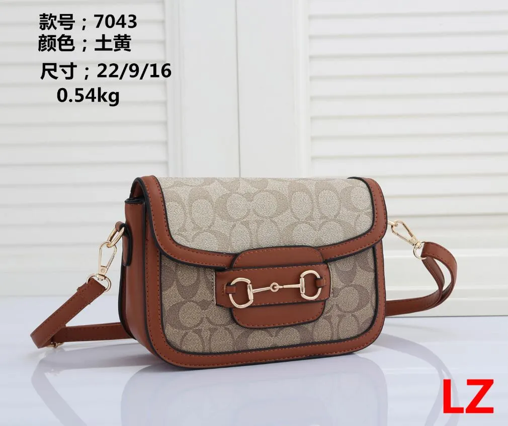 Designer Unisex Business Wallets Luxury Women`s Hand Bag Man Formal Wallet Fashion Classic Black Purse High Quality Plain handbags Ladies handbag purses tag A510
