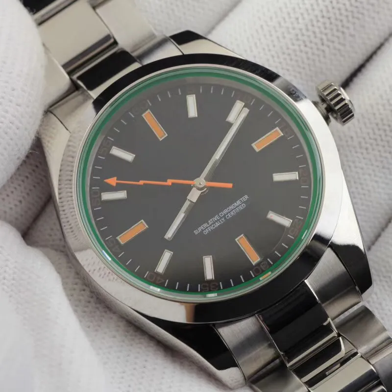 Luksusowy zegarek dla mężczyzn Watch 40 mm Strap Stael Strap Paski Męskie zegarki Automatyczny ruch mechaniczny Sapphire Glass 5atm Waterproof