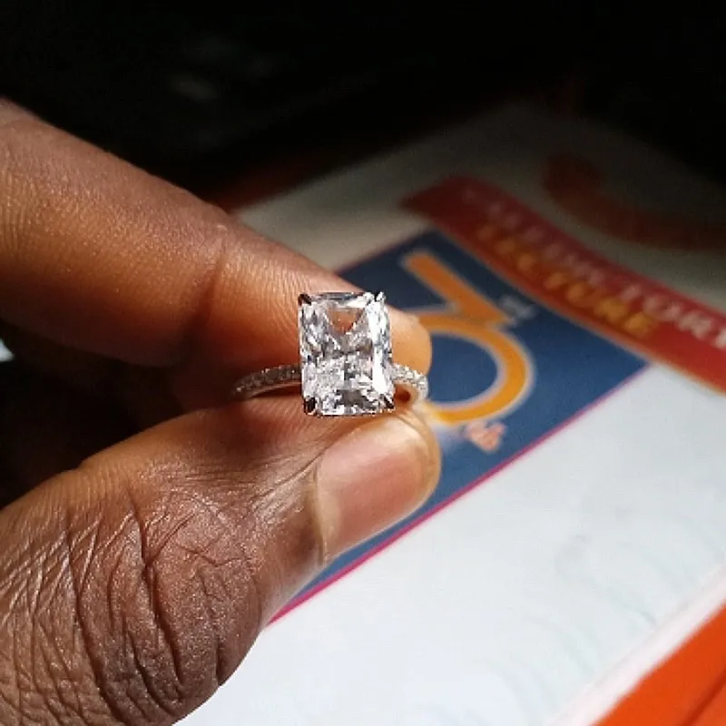 Bagues de fiançailles originales en argent sterling 925 pour femmes de luxe taille émeraude 4CT bague en diamant simulé bijoux en platine