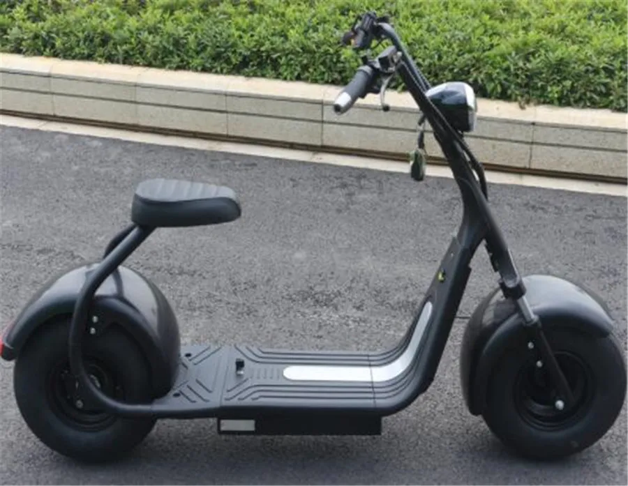 Lo scooter elettrico retrò retrò semplice più popolare con supporto per sedile da 200 kg di assorbimento degli urti ad assorbimento dell'olio del carico 200KG unisex