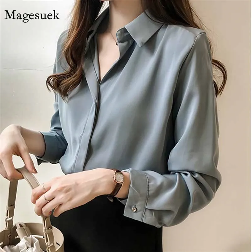 Automne Femmes Plus Taille Vêtements Femme Chemise Lâche Chemise À Manches Longues Blouses De Mode Solide Simple OL Féminin Blusa 1181 40 210518