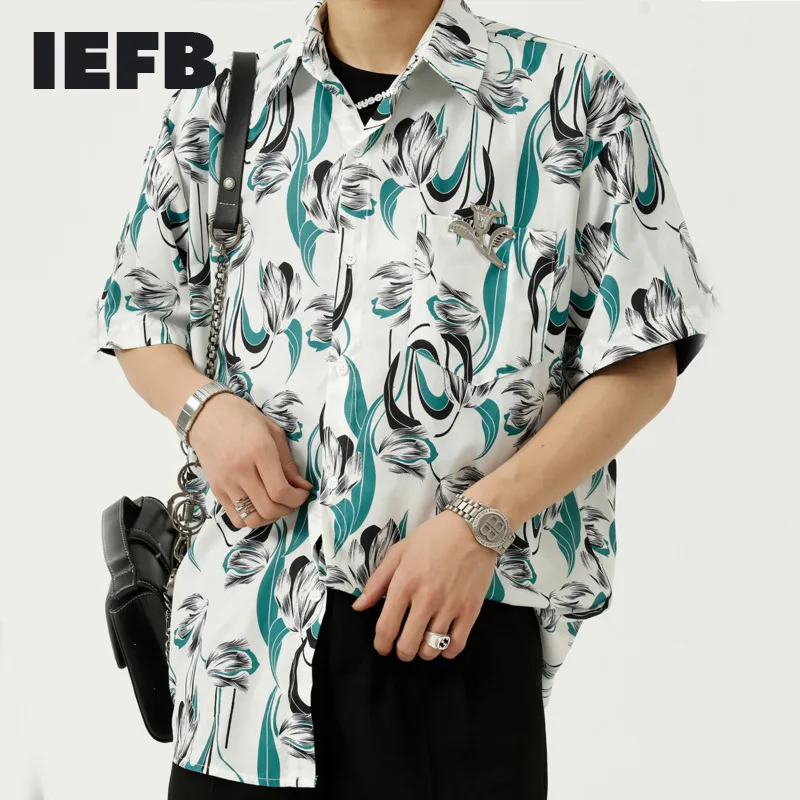 IEFB الصيف قميص الأزهار قصيرة الأكمام الرجال عارضة شاطئ نمط القمصان الكورية الاتجاه فضفاض زوجين المعتاد قمم 9Y7620 210524