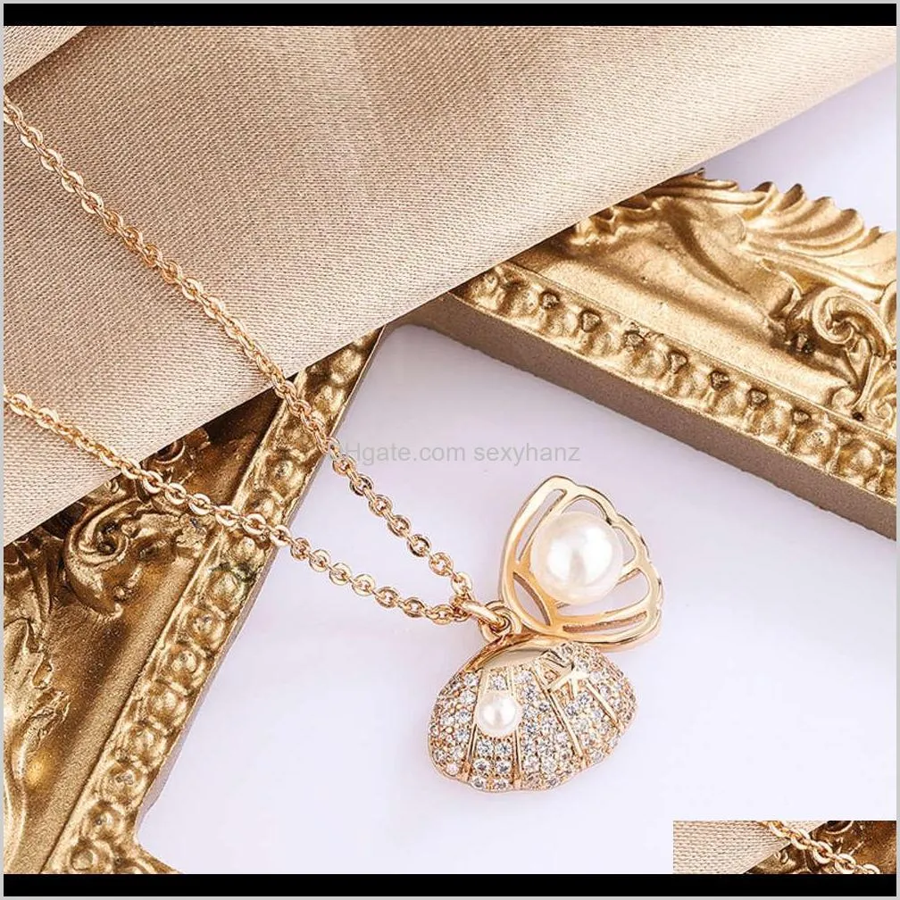 pendants singapore chomel shell pearl necklace women`s  and hollow out high-grade feeling light luxury versatile clavicle chain