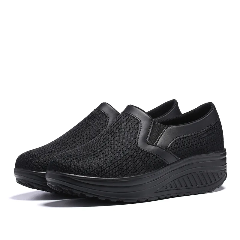 2021 Rabatt Herren Damen Sport Laufschuhe Top Qualität Atmungsaktives Mesh Triple Black Navy Blau Rosa Outdoor Erhöhung Läufer Sneakers Größe 35-42 WY34-1608