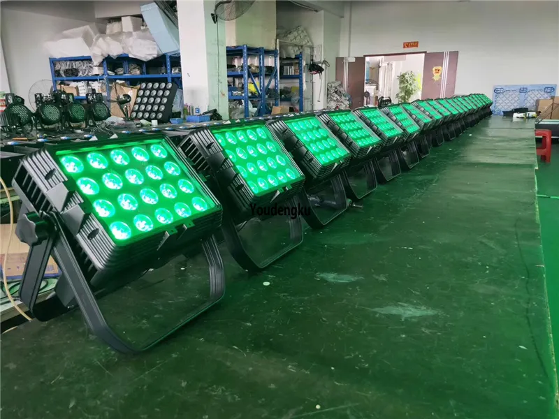 4 조각 무대 DJ 벽 세탁기 야외 LED 배경 20x15w 5in1 IP65 RGBWA LED Wallwasher 도시 색상 방수 빔 빛