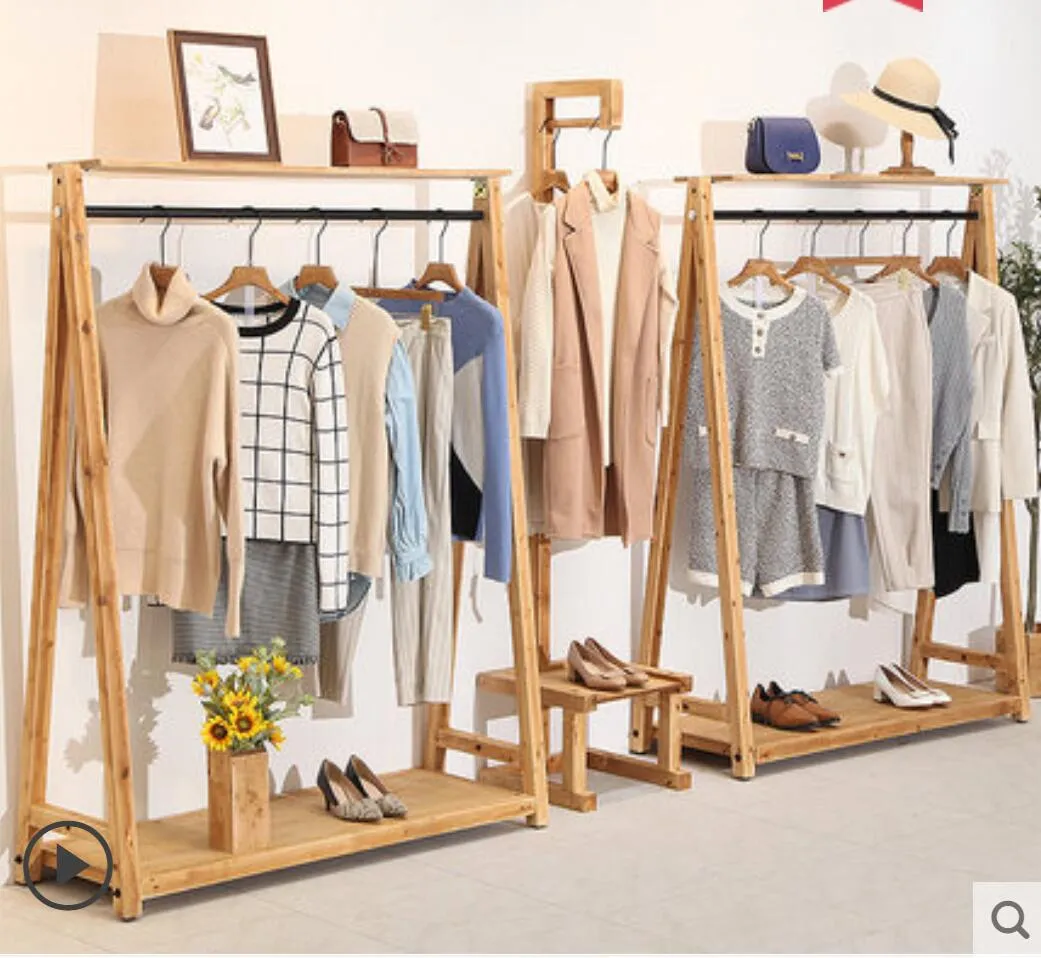 Vêtements minimalistes pour hommes et femmes Armoire de rangement en bois massif magasin de vêtements présentoirs type de sol rétro tissu pour enfants suspendu