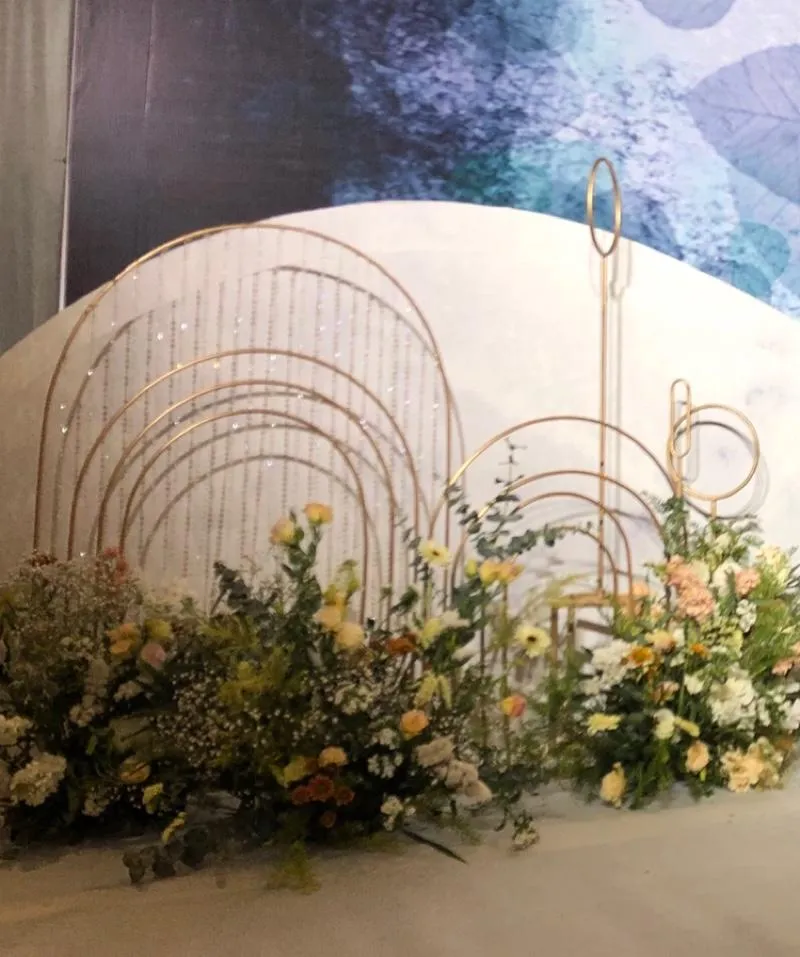 今季マストバイ パーティーの装飾花の花瓶の金属のラックアイアンアートジオメトリのゼオメトリーrainbowアーチステージ背景のための偽の花と描かれた小道具結婚式の道路のリードを Dhgate Japan ネット 販売 おすすめ Acharyainstitution Com