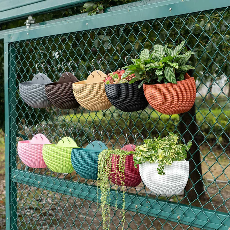 Europese stijl imitatie rotan muur opknoping bloempotten plantenbakken semicircular muur bloem pot balkon lui bloempot / mand 210615