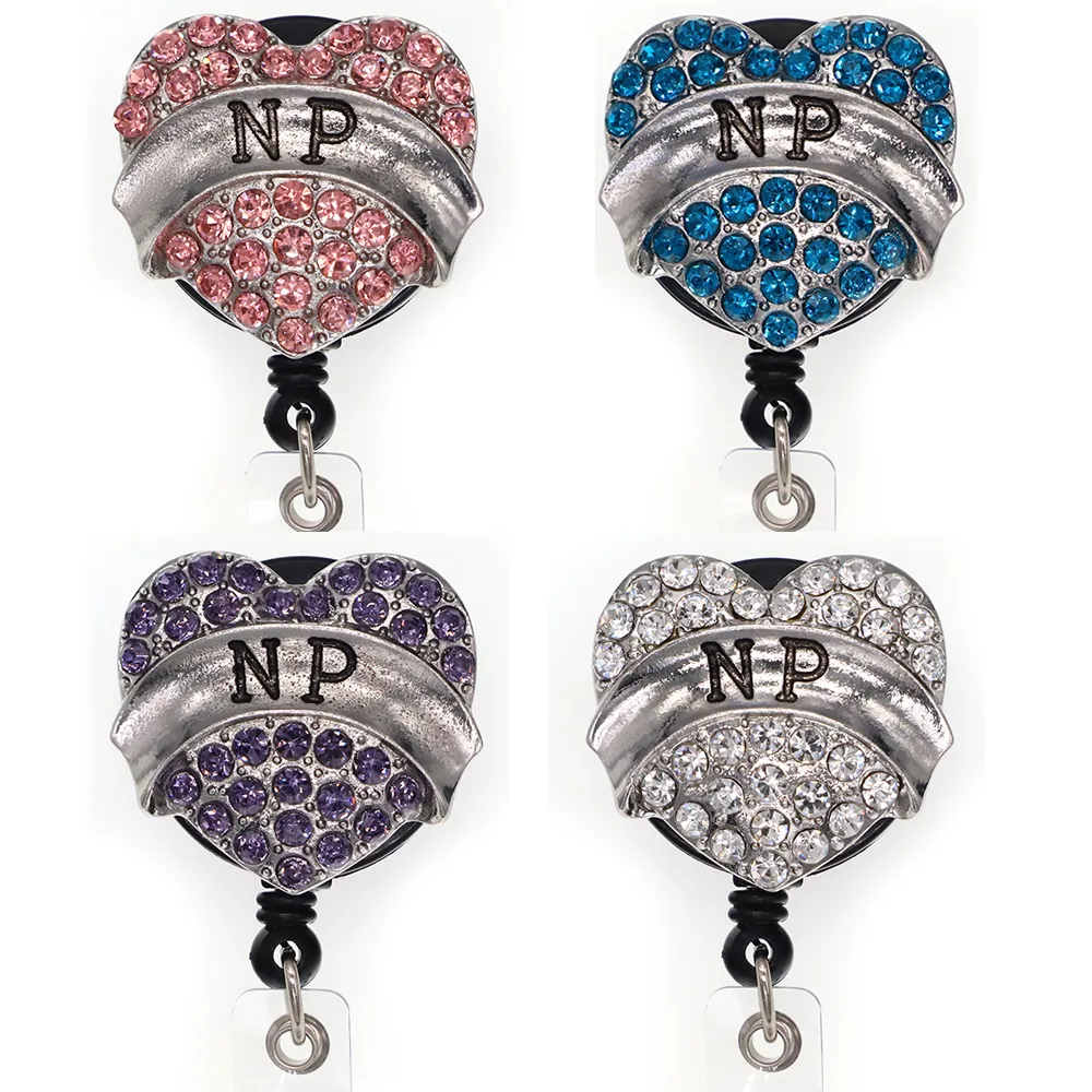 10 pezzi/lotto portachiavi moda strass di cristallo a forma di cuore porta badge per carte di nome NP per accessori per infermieri