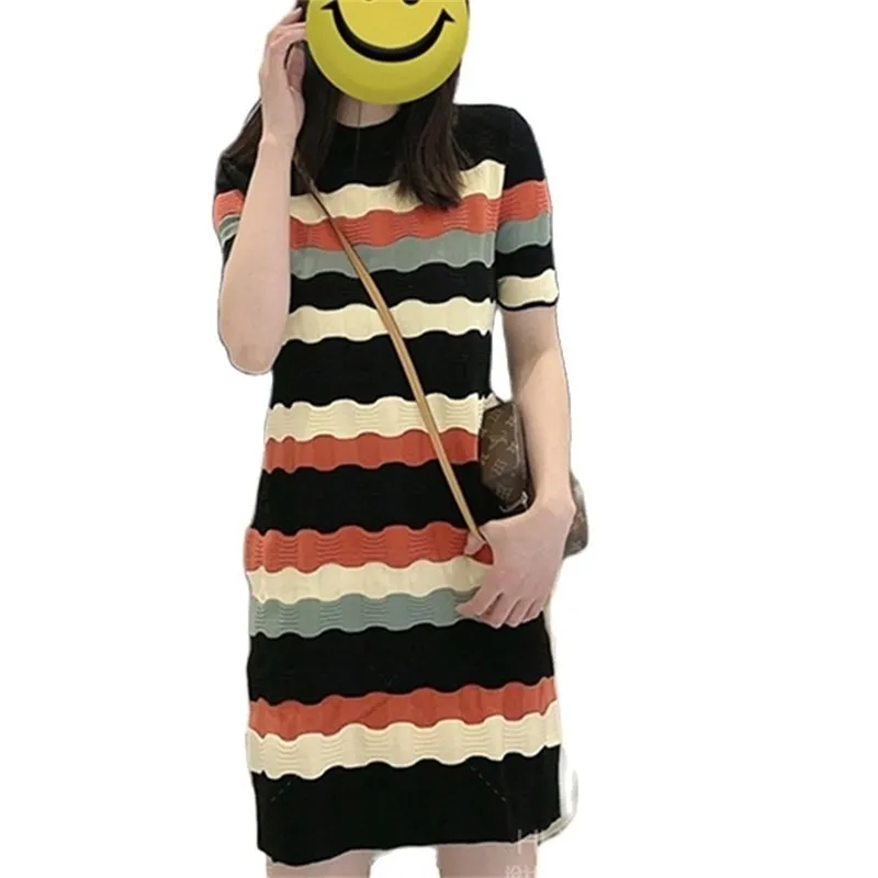 Moda Malha Vestidos Primavera / Verão Temperamento Design Faixa de malha fina feminina 210520