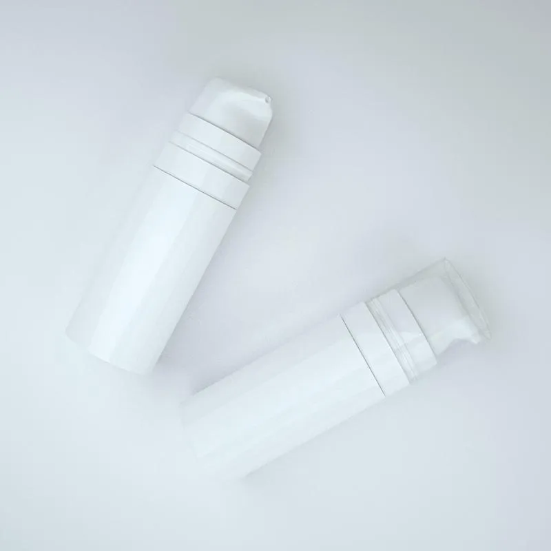 2021 5ML 10ml 15ml Vacío Plástico Sin aire Prensa de vacío Dispensadores de emulsión Bomba de pulverización Contenedores de botellas de tóner para loción Maquillaje Cosmético