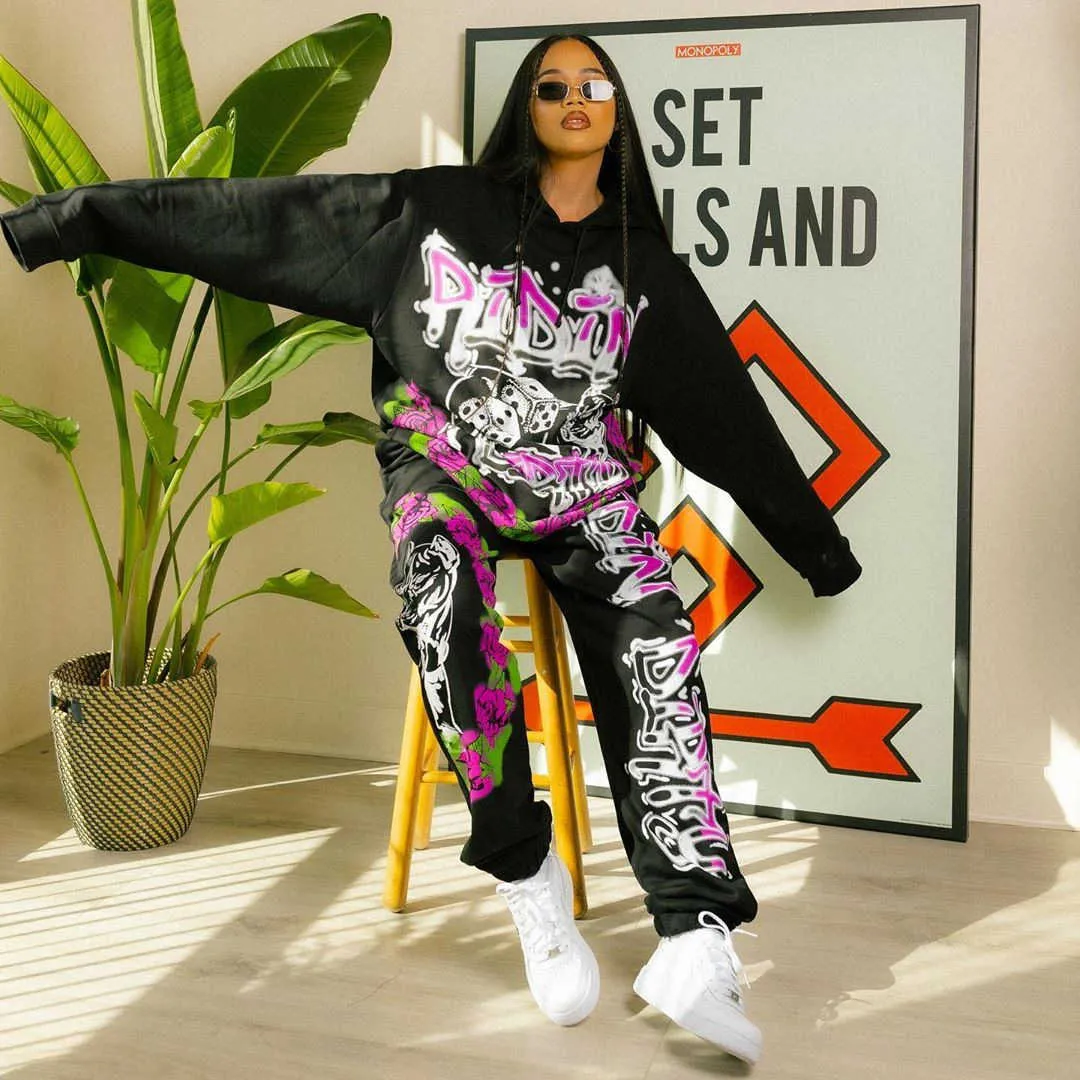 Graffiti Print Sweatshirt Set: Loose Hoodie And Baggy Sweatpants Black High  Street Jogging Pants Matching Suit Outfit Y0625 From Mengqiqi04, $18.69