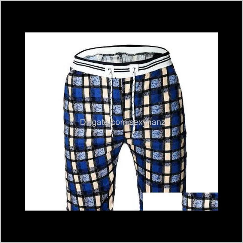 summer new men`s casual cotton and linen five pants slim linen beach plaid print pant 2020