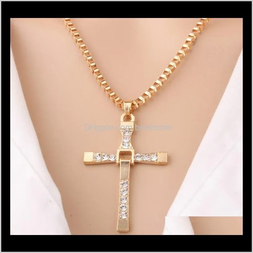 birthday creative special gift unisex diamante necklace new arrival factory manufacture personalized custom wholesale crucifix