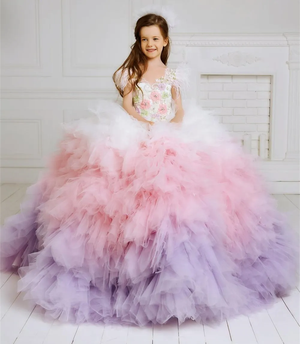 Renkli Katmanlı Cupcakes Küçük Kız Pageant Elbiseler Tüy Kollu Tutu Tül Etek Güzellik Balo Pageant Elbise İlk Kutsal Communion Gowns Brithday Parti Giyim