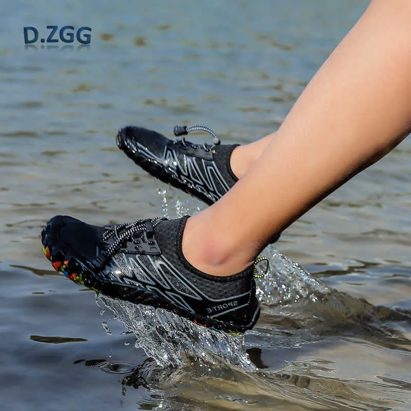 Summer Beach Breathable Wading Shoes Men's Quick-Drying Non-Slip Upstream Shoes Women's Sports Wear-Resistant Water Shoes Y0714