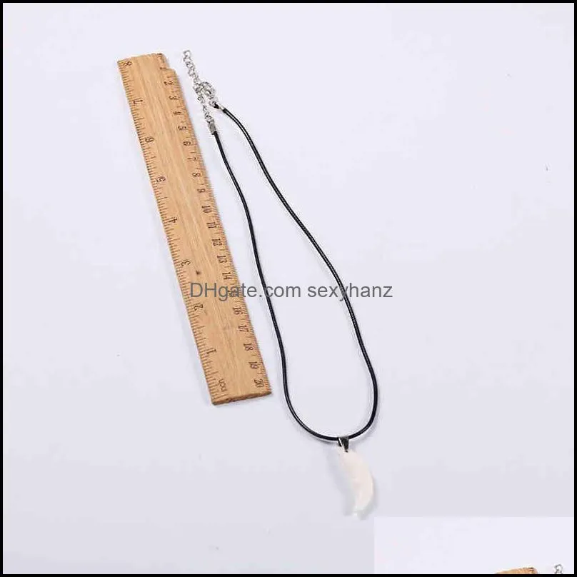 Fashion imitation wolf tooth Pendant Necklace men`s and women`s personality wolf dog TOOTH NECKLACE Yiwu commoditi