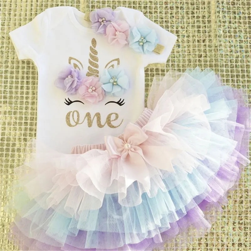 Cute outfits for baby girl sales first birthday